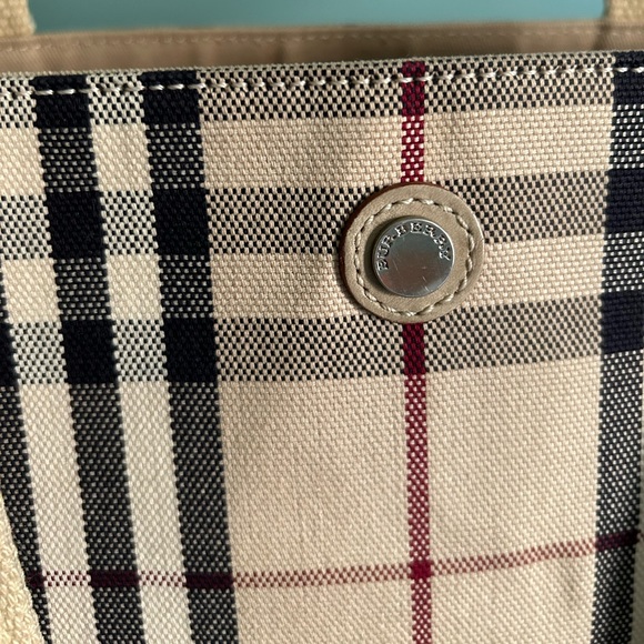 Burberry Pre-Loved Canvas Tote Bag - Picture 6 of 11